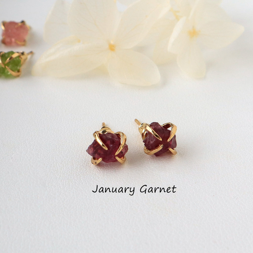 Gold Plated Claw Natural Birthstone Stud Eartrings, Strawberry Quartz Peridot Garnet Earrings, Healing Gemstone Jewelry BT009