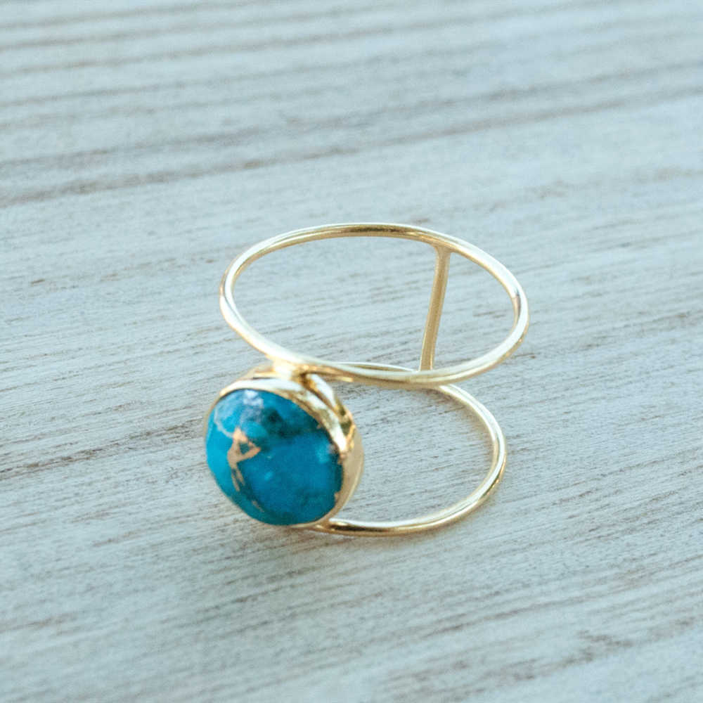 18k Gold Round Turquoise Ring AL292