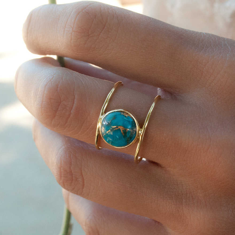 18k Gold Round Turquoise Ring AL292