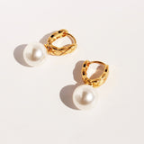 Gold Plated Diamond-Pattern Hoop Silver Gray & White Pearl Earrings, Daily Wear, Lady Fashion Jewelry AL1044