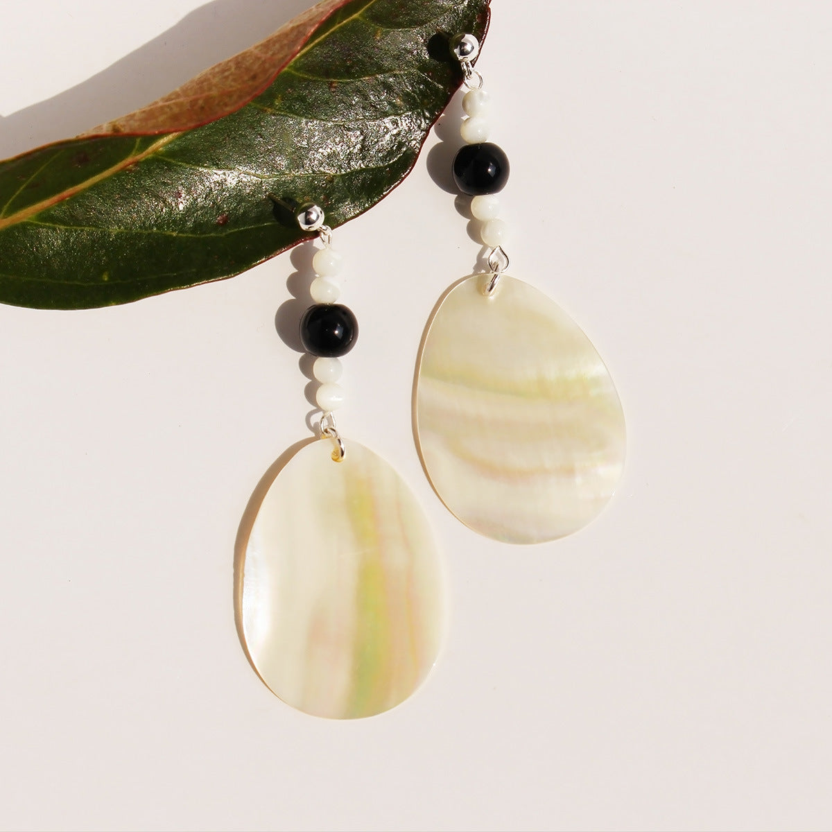 Boho Silver Natural White Shell Long Drop Earrings, 925 Silver Post, Black Agate Jewelry Earring AL1071