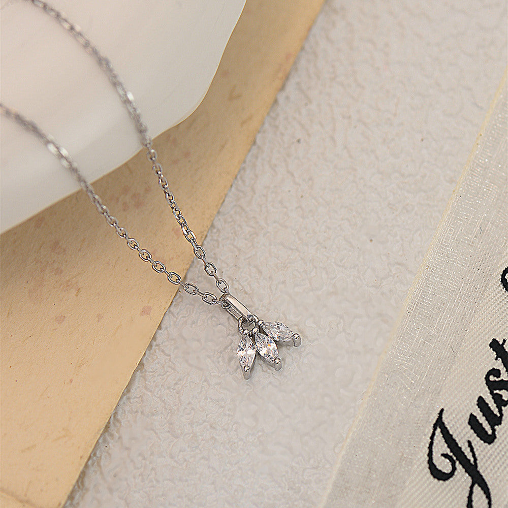 16.5" Dainty S925 Sterling Silver Three-Leaf CZ Pendant Necklace Zircon Leaf Necklace AL1097