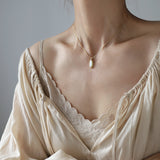 16" White Shell Pendant Snake Chain Necklace, Titanium Steel Gold-Plated Jewelry AL1269