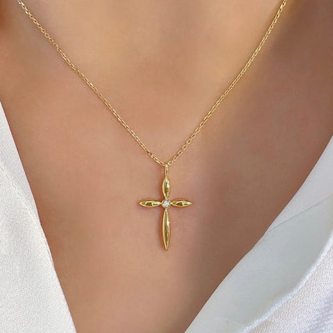 Faith ~ S925 Sterling Silver Zircon Cross Pendant Necklace in 18K Gold Plated AL1302