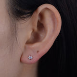 1Pcs Dainty Star Flower Helix Earrings, 925 Silver CZ Pave Cartilage Stud, Threaded Piercing Jewelry AL1338