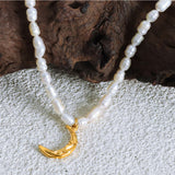 Pleated Texture Gold Crescent Moon Necklace, Titanium Steel Freshwater Pearl Beaded Necklace AL802