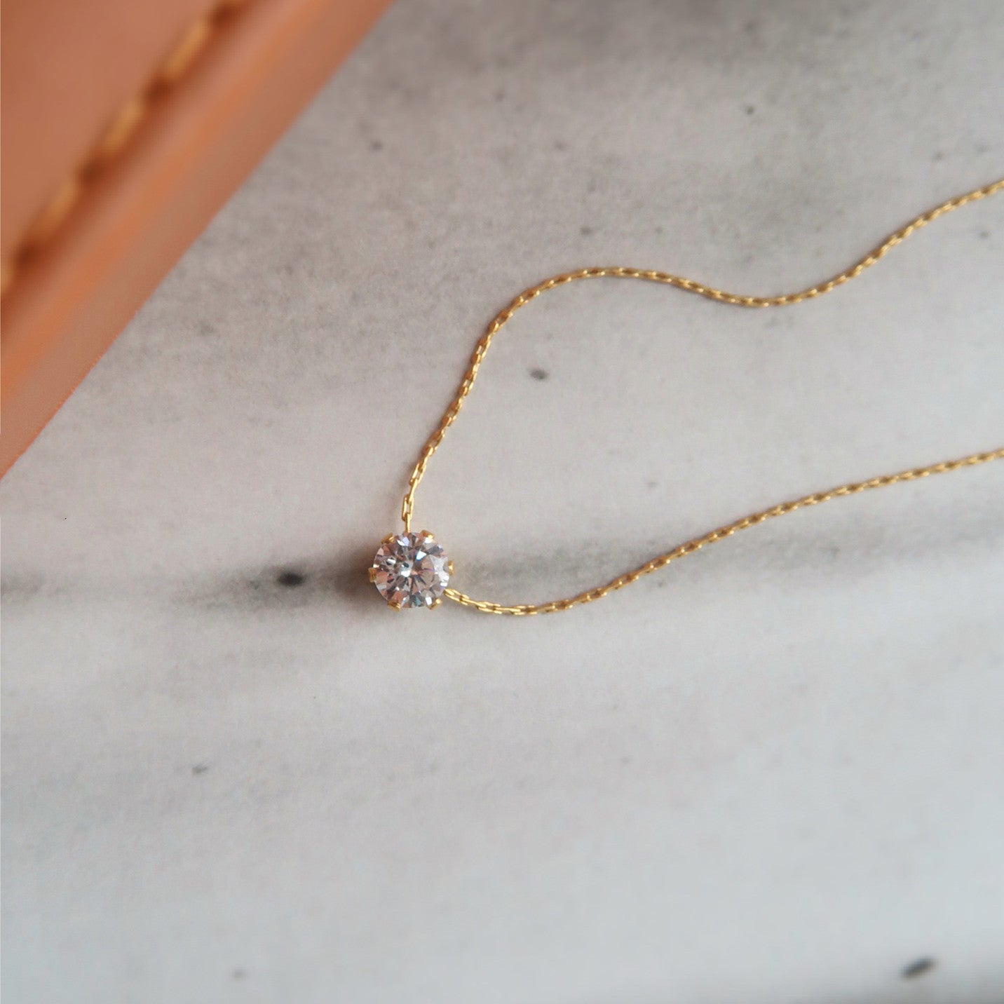 Dainty Gold Claw White Zircon Heart Necklace CZ Necklace, Titanium Steel Fashion Jewelry AL925