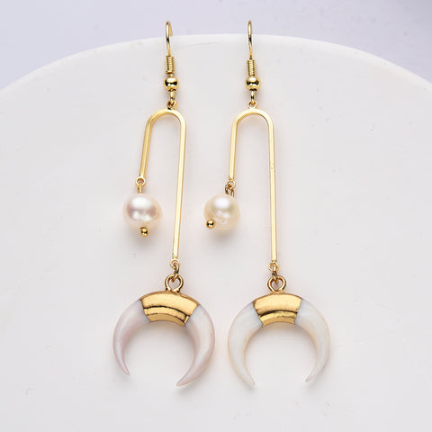 White Shell Horn Natural Pearl Dangle Earrings, Gold Plated Crescent Moon Boho Jewelry HD0199-2