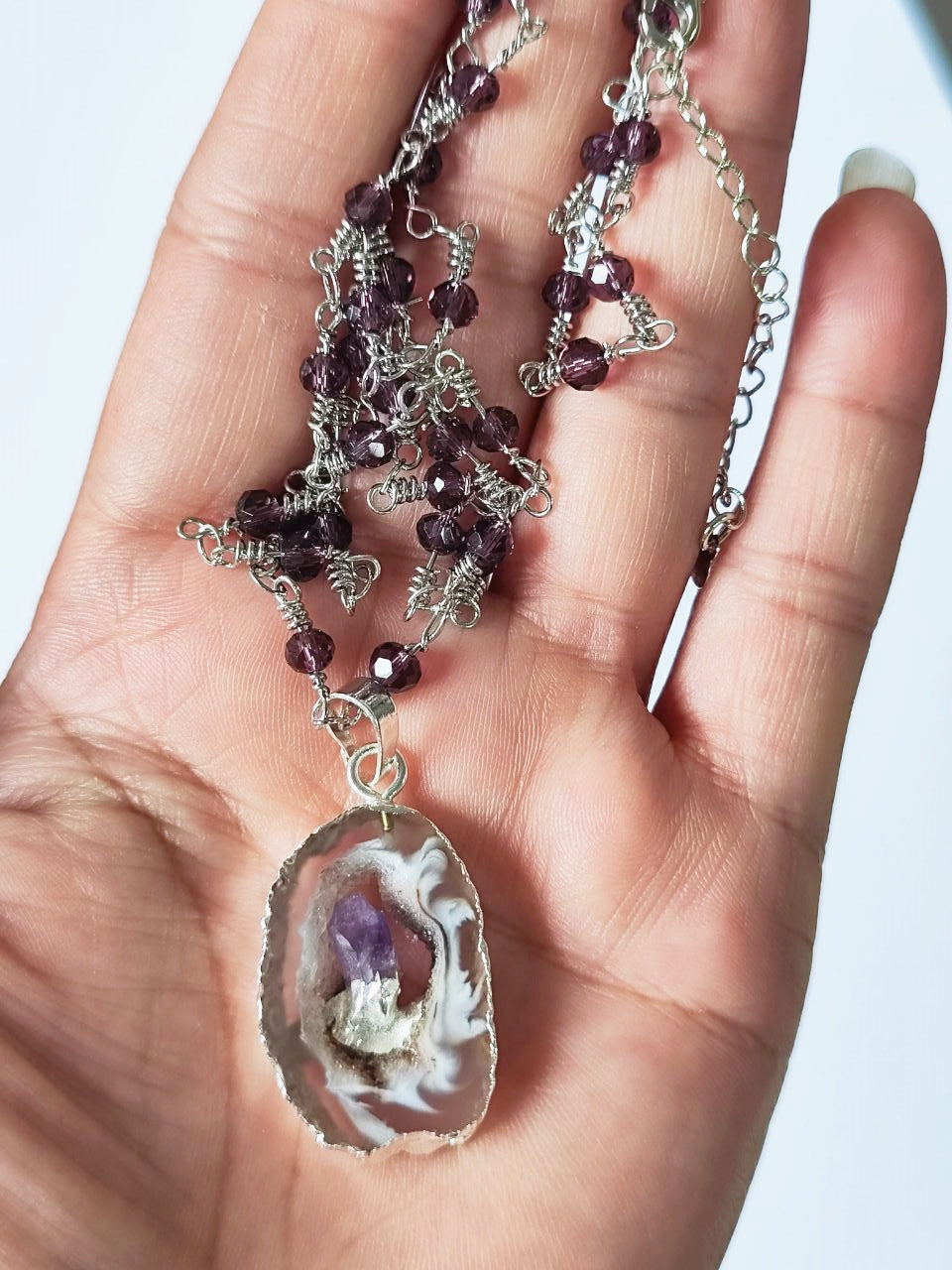 agate druzy slice pendant necklace, amethyt necklace, crystal quartz beaded necklace, silver jewelry, boho jewelry