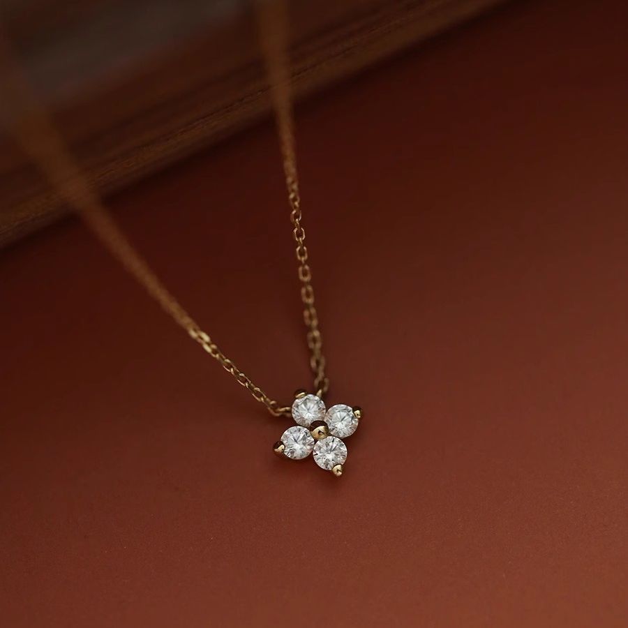 925 Sterling Silver Four Leaf Clover Necklace Zircon Necklace, Lucky Lady Fashion Jewelry AL844