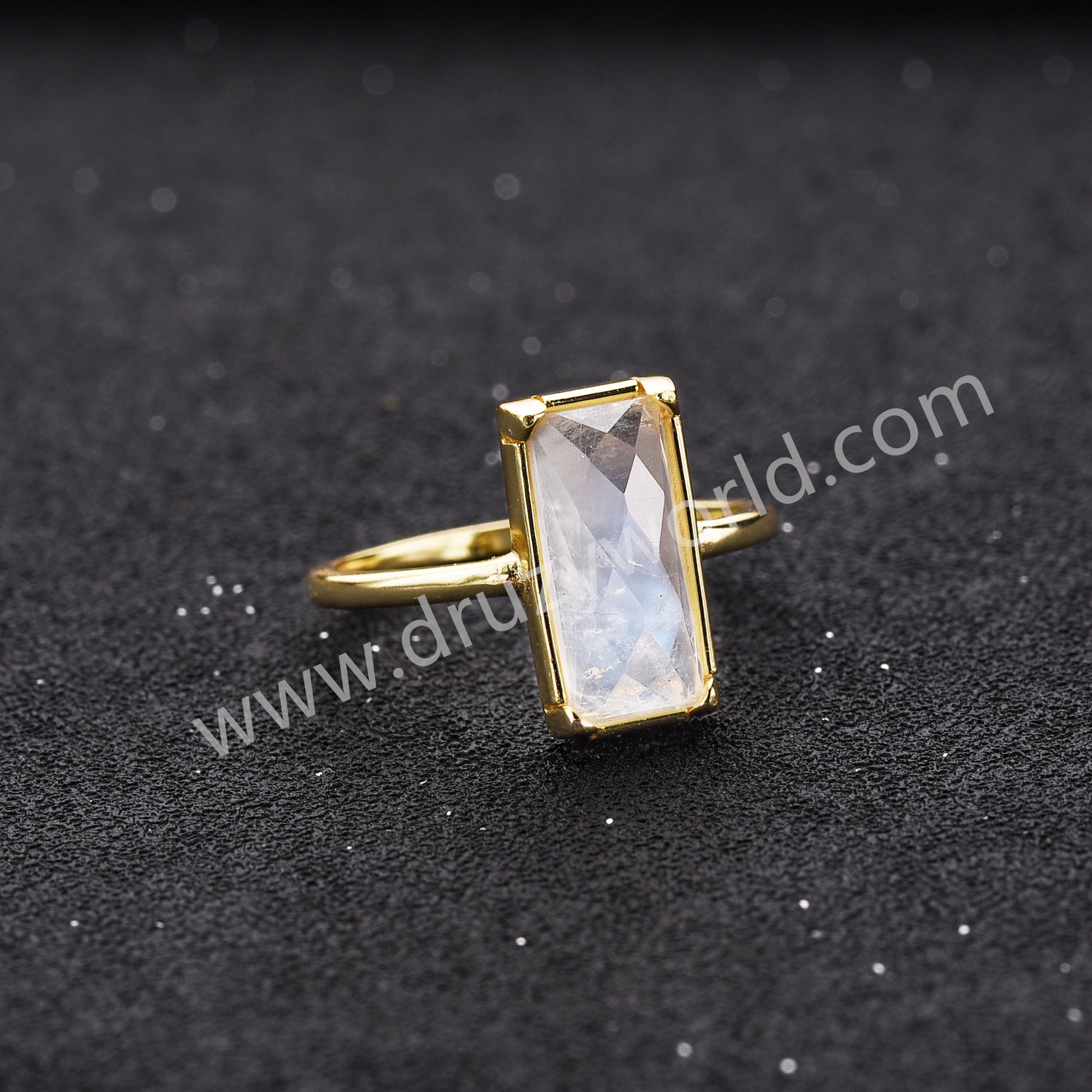 Gold Bezel Rectangle Natural Moonstone Faceted Statement Ring, June Birthstone Crystal Jewelry Ring ZG0525