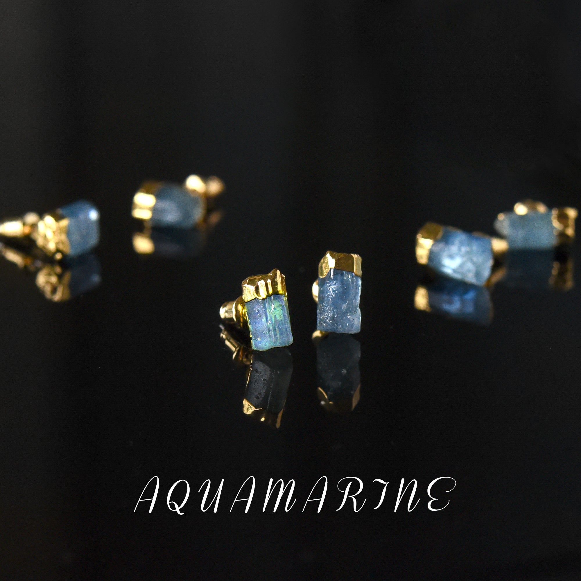 Gold Plated Cap Natural Raw Aquamarine Stud Earrings, March Birthstone Earrinsg, Healing Crystal Stone Post Earrings, Gemstone Jewelry BT008