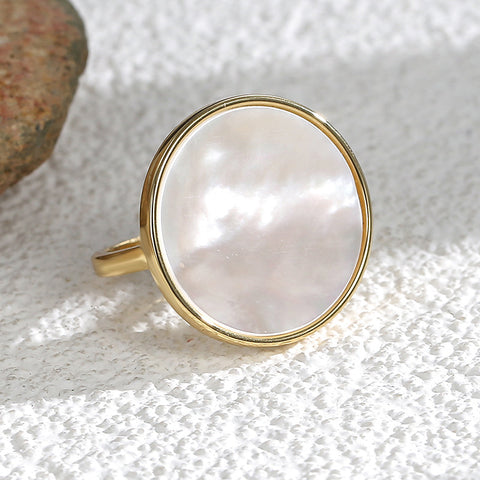 Wholesale Big Round Coin White Shell Ring, Gold Plated Brass, Natural Pearl Shell Ring, Boho Jewelry AL588