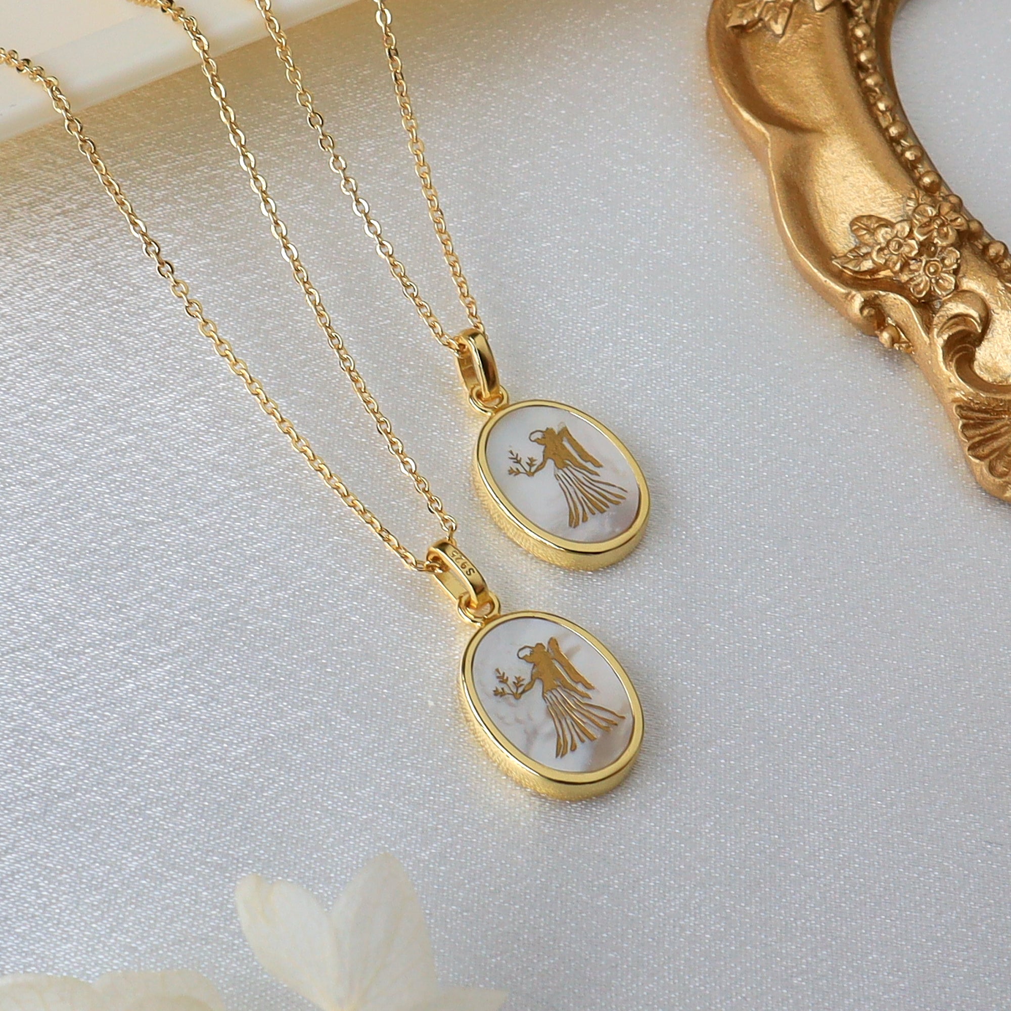 Wholesale Gold Plated Oval White Shell Carved Goddess Pendant Necklace, Natural Shell Jewelry KZ007
