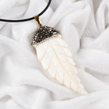 Natural White Shell Leaf Pendant Bead Rhinestone Leaf Pendant JAB113