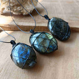 Oval Natural Labradorite Necklace, Egg Shape, Polished Labradorite Crystal Stone Necklace Jewelry HUS008